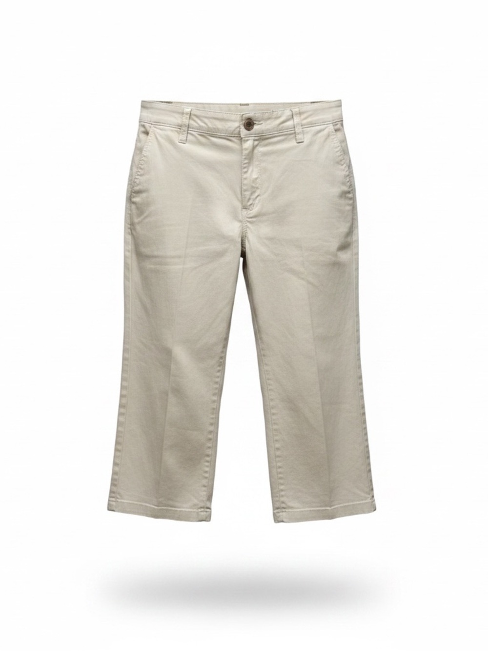 Izod Women's Light Cream Cropped Cotton Capris